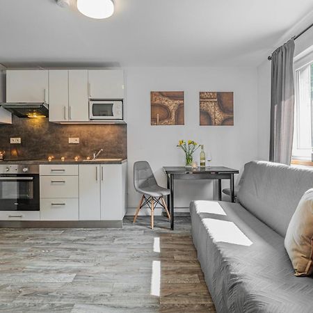 Apartman Horalka Pec pod Snezkou Exteriör bild